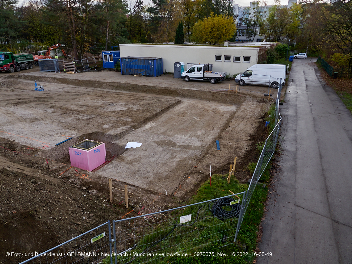 16.11.2022 - Baustelle an der Quiddestraße Haus für Kinder in Neuperlach